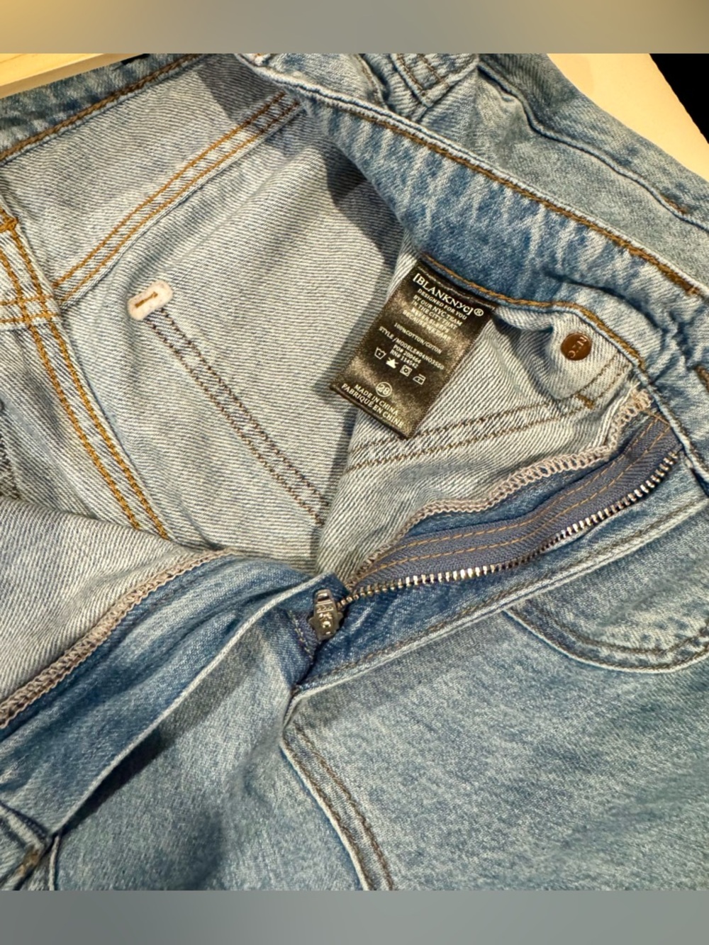 Blank NYC Franklin Light Blue Wide-Leg Cargo Jeans - Picture 10 of 11
